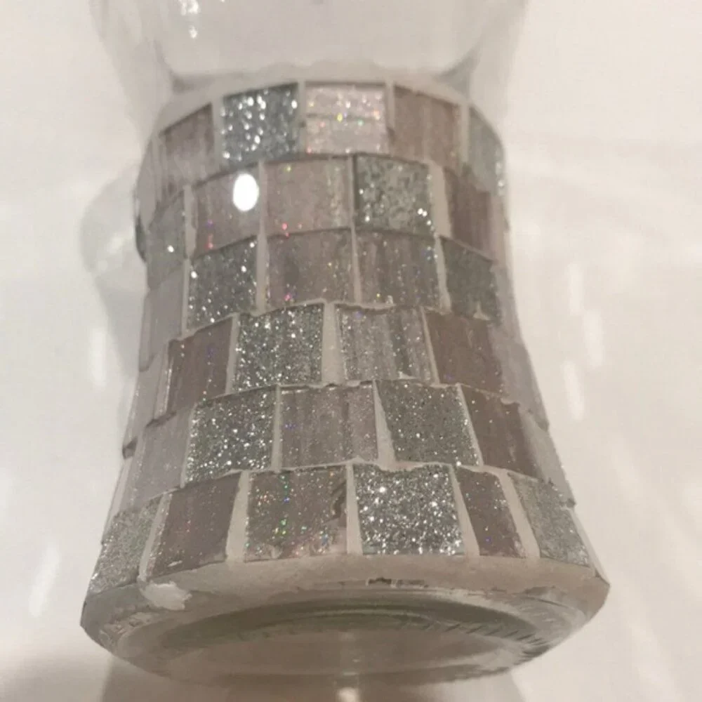 🪞✨ Iridescent Silver & Grey Mosaic Glass Toothbrush Holder